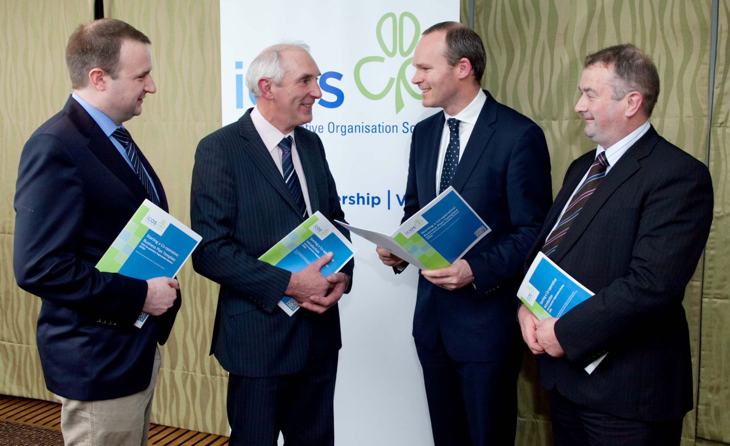 LEADERSHIP AGENDA Agriculture, Marine & Food Minister Simon Coveney TD with Pat McLoughlin, President ICOS, Tom O'Callaghan, CEO, ICOS (left) and Bertie O'Leary, Vice-President ICOS (recently elected Chairman of Dairygold Co-operative). The Minister addressed Chairpersons and Board Directors of dairy co-operatives following their participation in the ICOS Leadership Training programme at Charleville, Co. Cork. The Minister also launched a new introductory guide and business planning template designed by ICOS to encourage groups to establish new co-operative enterprises throughout Ireland. The initiative marks the start of the UN International Year of Co-operatives 2012 which is also being promoted in Ireland by ICOS. At the meeting, the Minister said he intends to work in partnership with ICOS and other dairy industry bodies to ensure that a cohesive and strategic approach is adopted towards the expansion of Irish dairy output and the overall competitiveness of Irish exports on global markets. Photo: Kieran Clancy